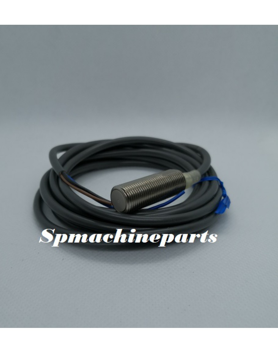 thumbnail image 2 of Omron E2E-X2E2 Proximity Sensor E2EX2E2 New 1PC Free Shipping Japan 2 of 2