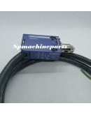 Telemecanique 021838 Limit Switch XCMD2102L1 With Operating Head For Limit Switch 