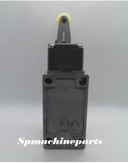 Omron D4B-1111N Limit Switch With Roller Lever Actuator
