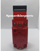 Telemecanique Sensors XCS-A701 Safety Interlock Switch