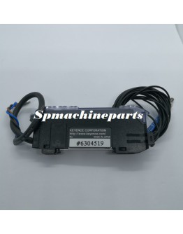 Keyence FS-V31 Fibre Amplifier, Cable Type, Main Unit, NPN (Used)