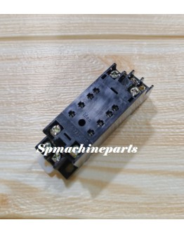 IDEC SM2S-05D 8 Pins Relay Socket