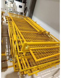 Safety Guard Fence 10ft x 5ft (2 Type Fencing)
