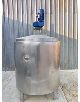 Stainless Steel Mixing Tank with a top-mounted 3 HP Gear motor