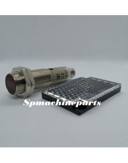 Omron E3F2-R2RC4-M1-M Photoelectric Sensor